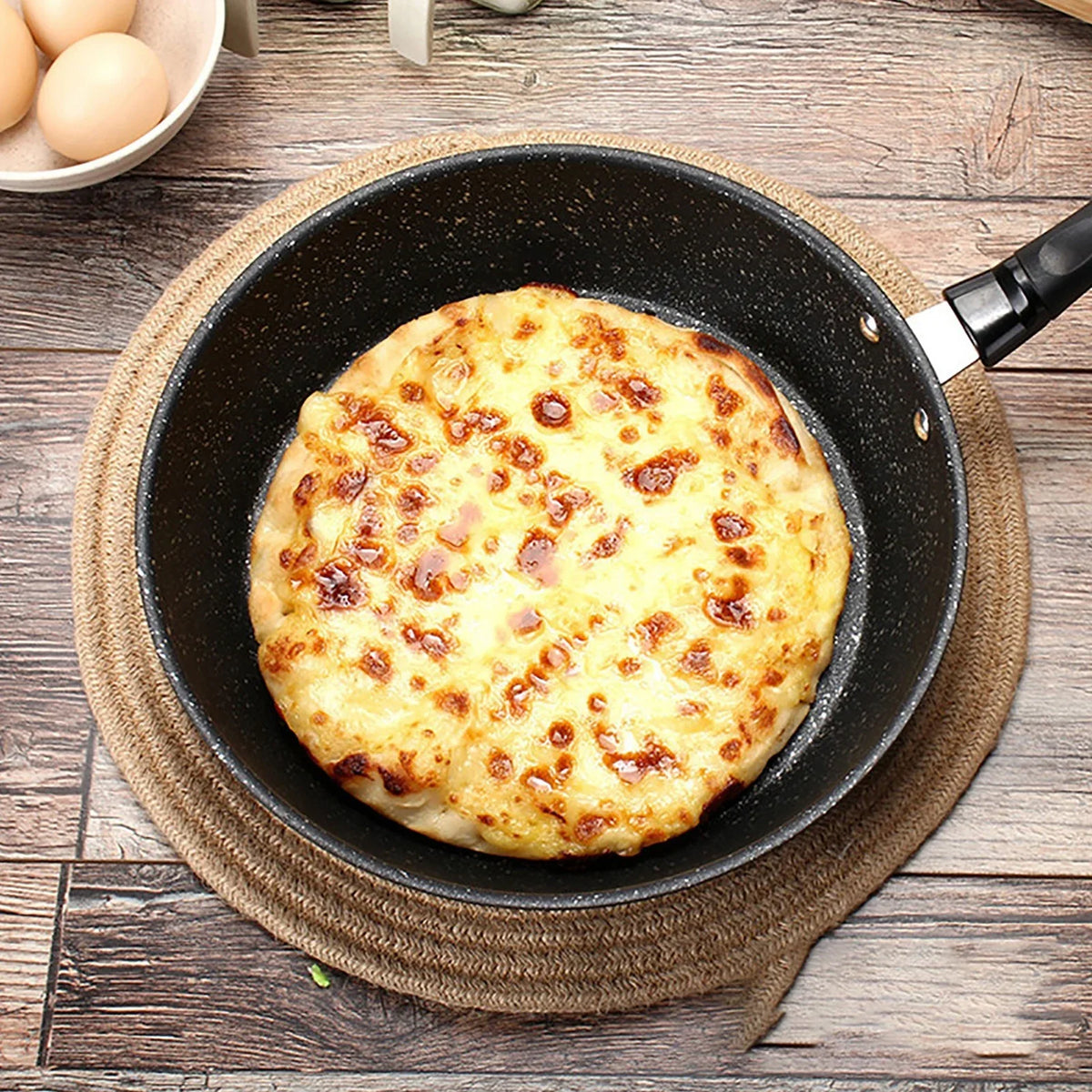 1pcs Frying Pan Non-stick Mini Thick Steak Flat Pan Black Suitable For Fried Food Cooking And Stir-Frying Kitchen Utensils